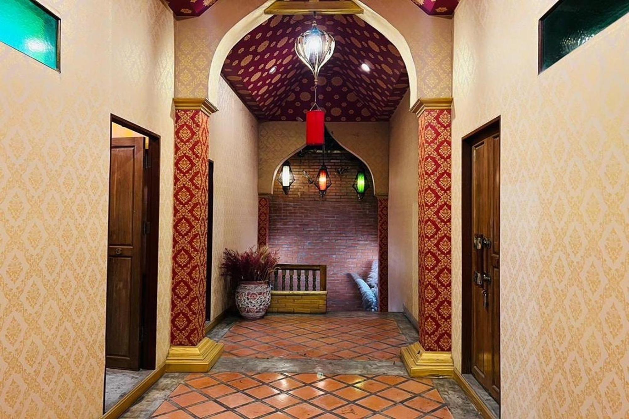 Amethyst Hotel チエンマイ エクステリア 写真