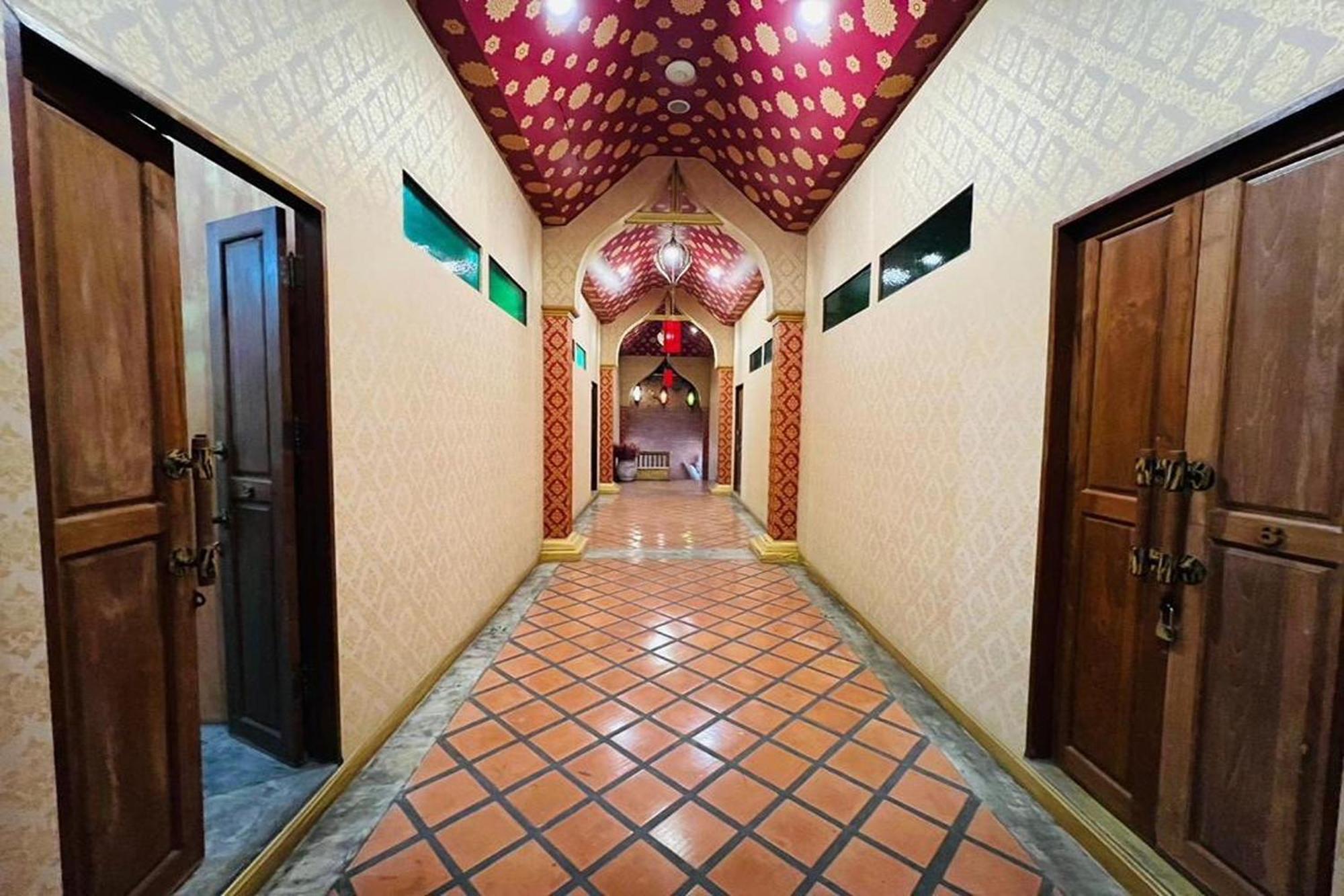 Amethyst Hotel チエンマイ エクステリア 写真